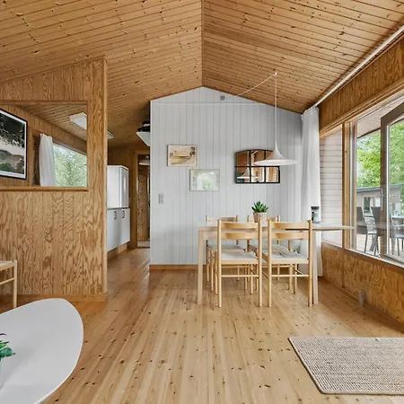 Lovely In With Kitchen * Dronningmølle